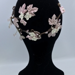 Diadema / Corona floral - Tocados de Fiesta - Nereida Novias