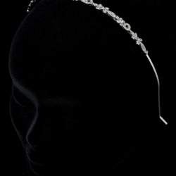Diademas, tiaras y Tocados de Novia - Nereida Novias