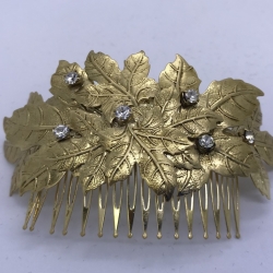 Diademas, tiaras y Tocados de Novia - Nereida Novias